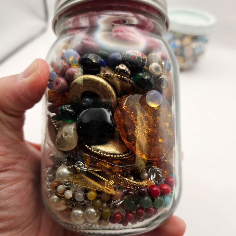 HUGE MIXED JEWELRY MAKING BEAD LOT ITALIAN CHARM BRACELET LINKS STONE WOOD CRAFT - Picture 3 of 9